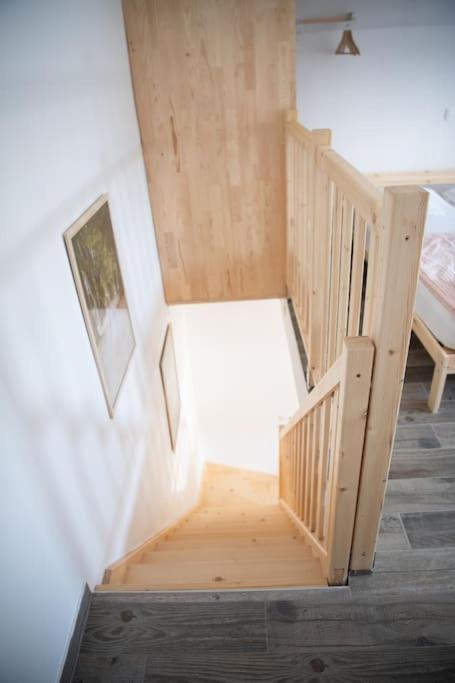 Duplex Apartma Nikolina Spodnje Jarse Eksteriør billede